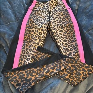Veronica Beard Leopard Print Leggings with Pink and Black Accents